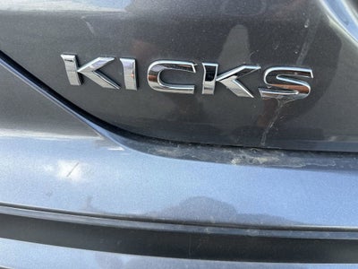 2024 Nissan Kicks S Xtronic CVT