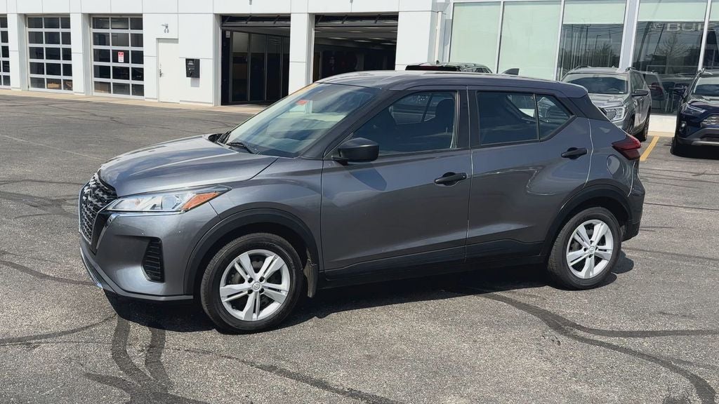 2024 Nissan Kicks S Xtronic CVT