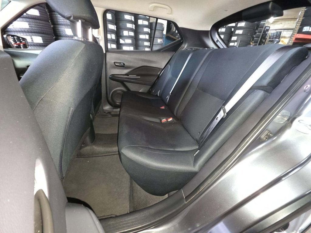 2024 Nissan Kicks S Xtronic CVT