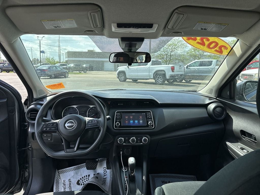 2024 Nissan Kicks S Xtronic CVT