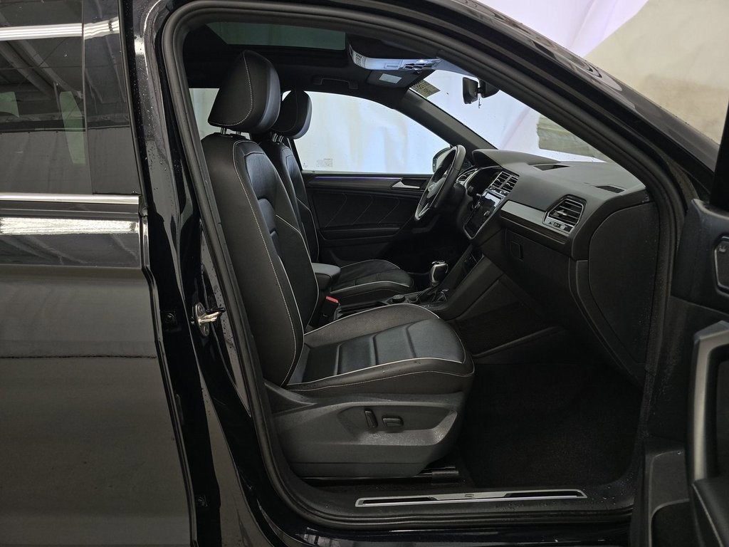2022 Volkswagen Tiguan SEL R-Line