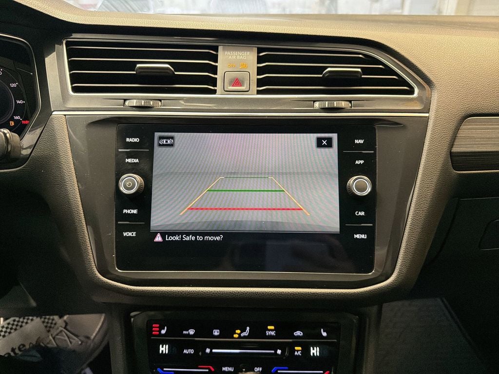 2022 Volkswagen Tiguan SEL R-Line