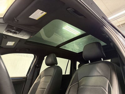 2022 Volkswagen Tiguan SEL R-Line