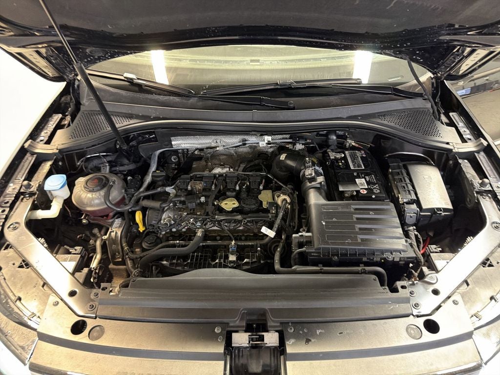 2022 Volkswagen Tiguan SEL R-Line