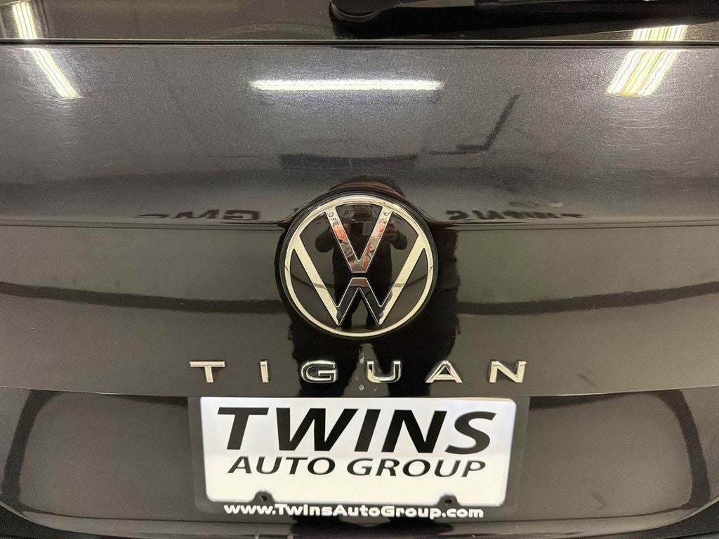 2022 Volkswagen Tiguan SEL R-Line