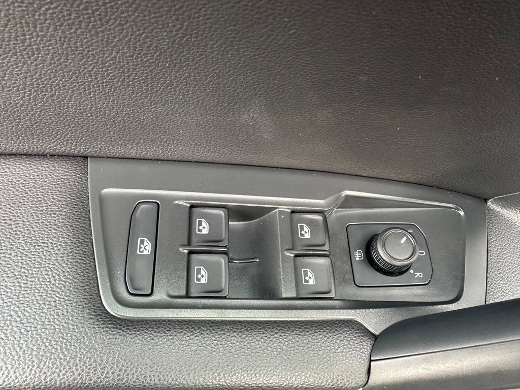 2023 Volkswagen Tiguan S