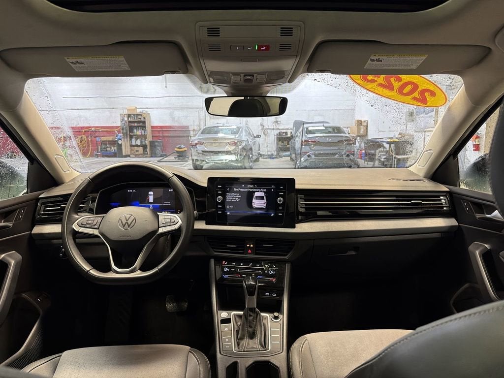 2025 Volkswagen Jetta SE