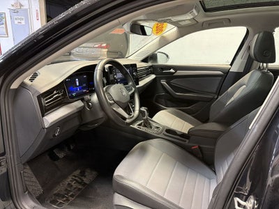 2025 Volkswagen Jetta SE