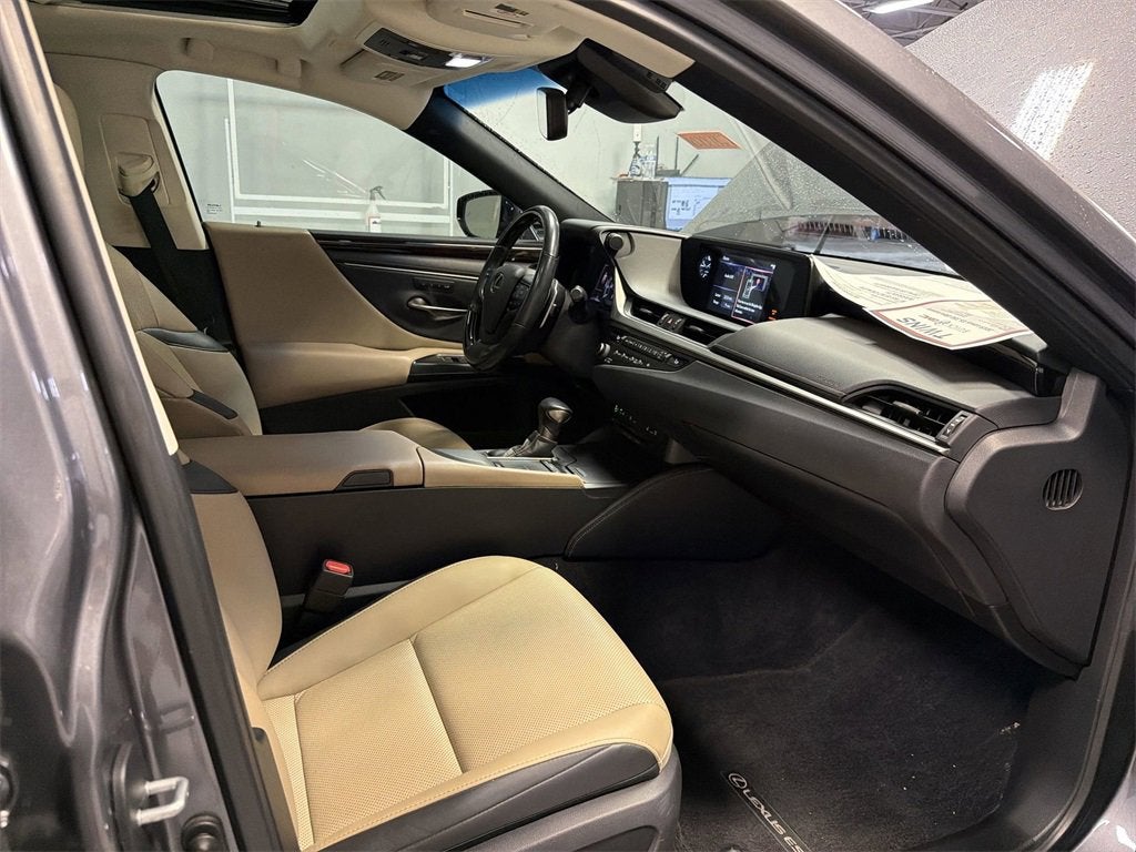 2019 Lexus ES 350 Ultra Luxury