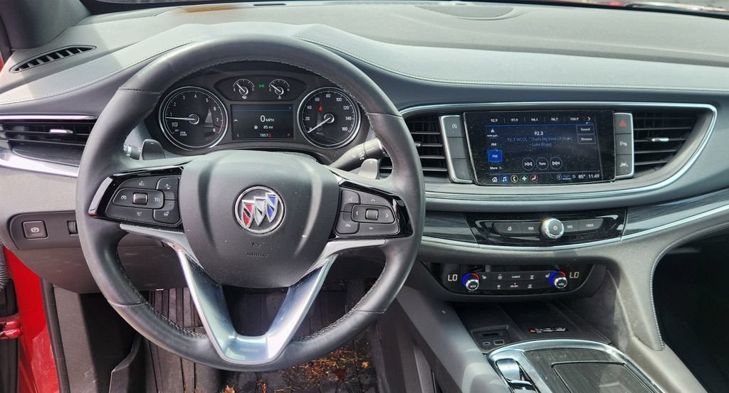 2024 Buick Enclave Essence