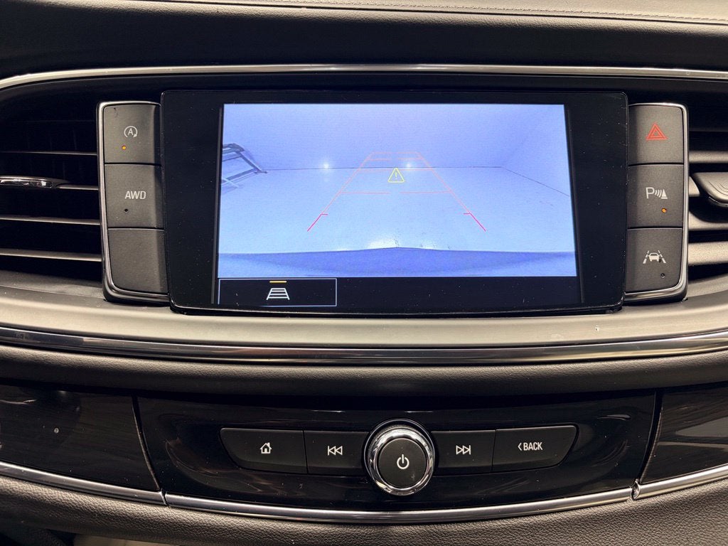 2024 Buick Enclave Essence