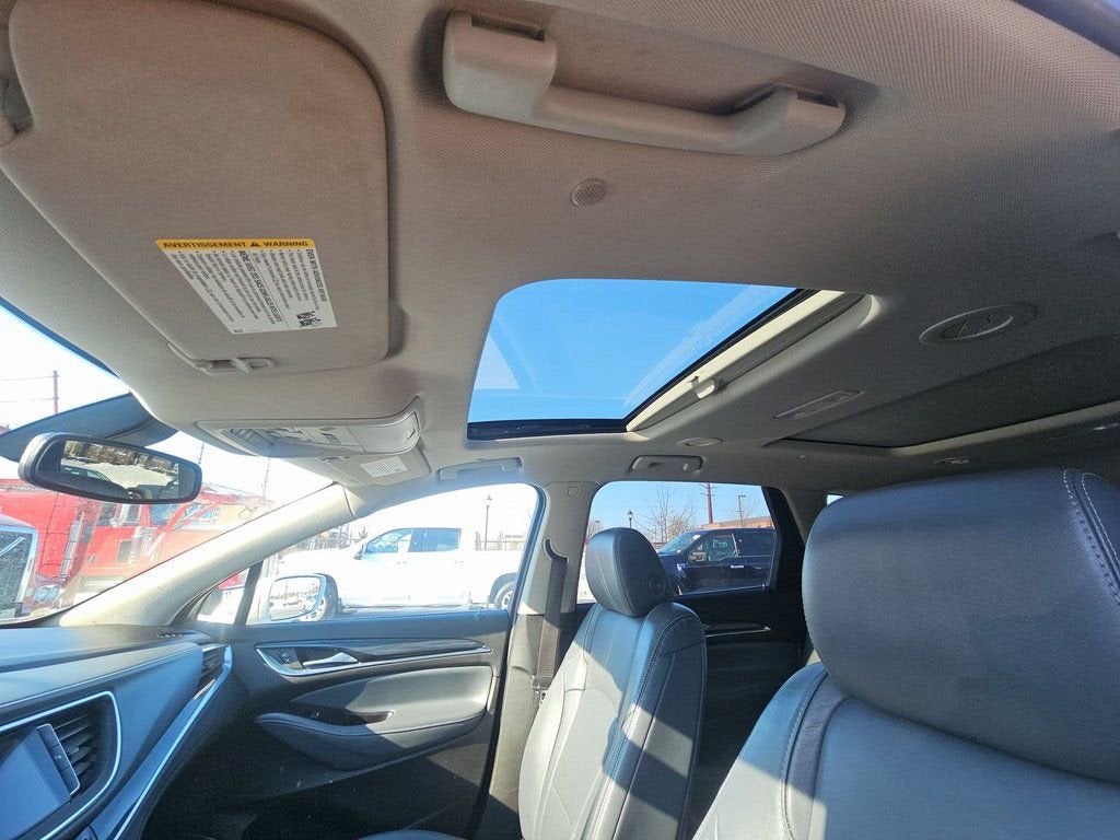 2020 Buick Enclave Essence