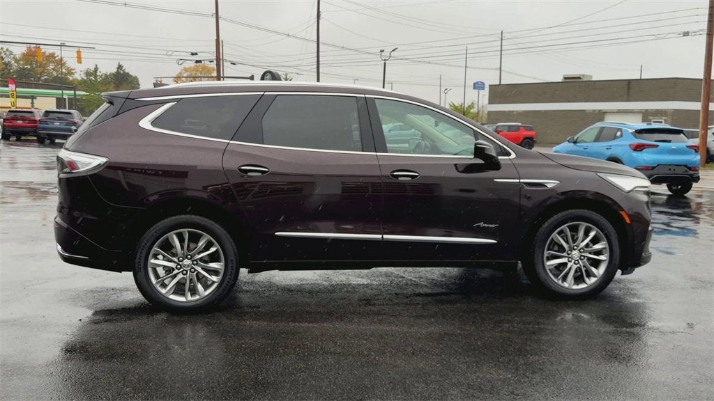 2024 Buick Enclave Avenir