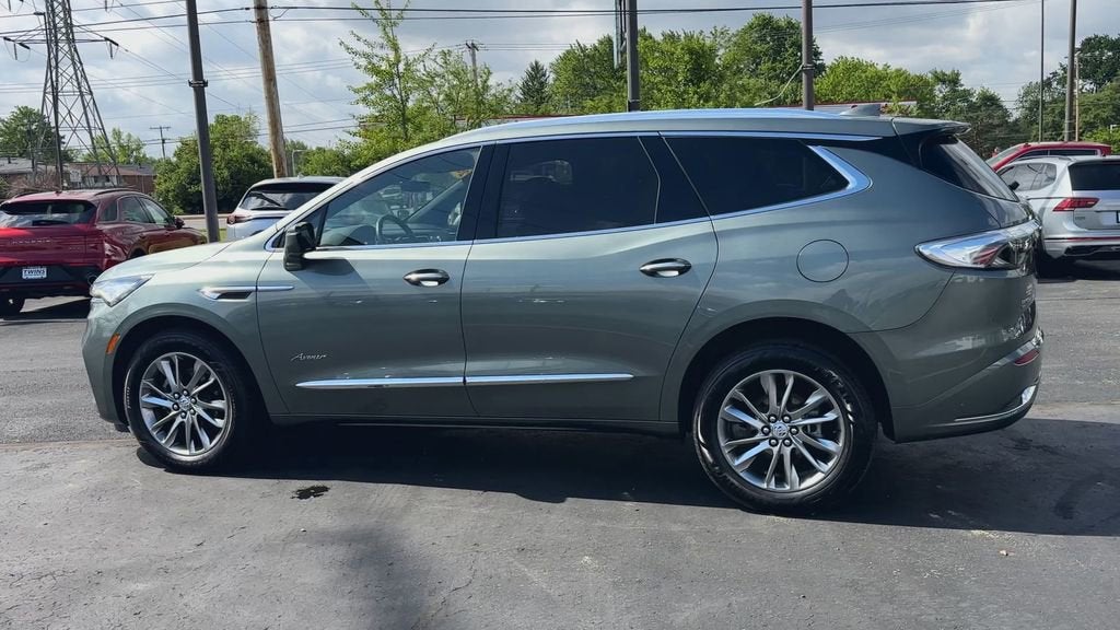 2023 Buick Enclave Avenir