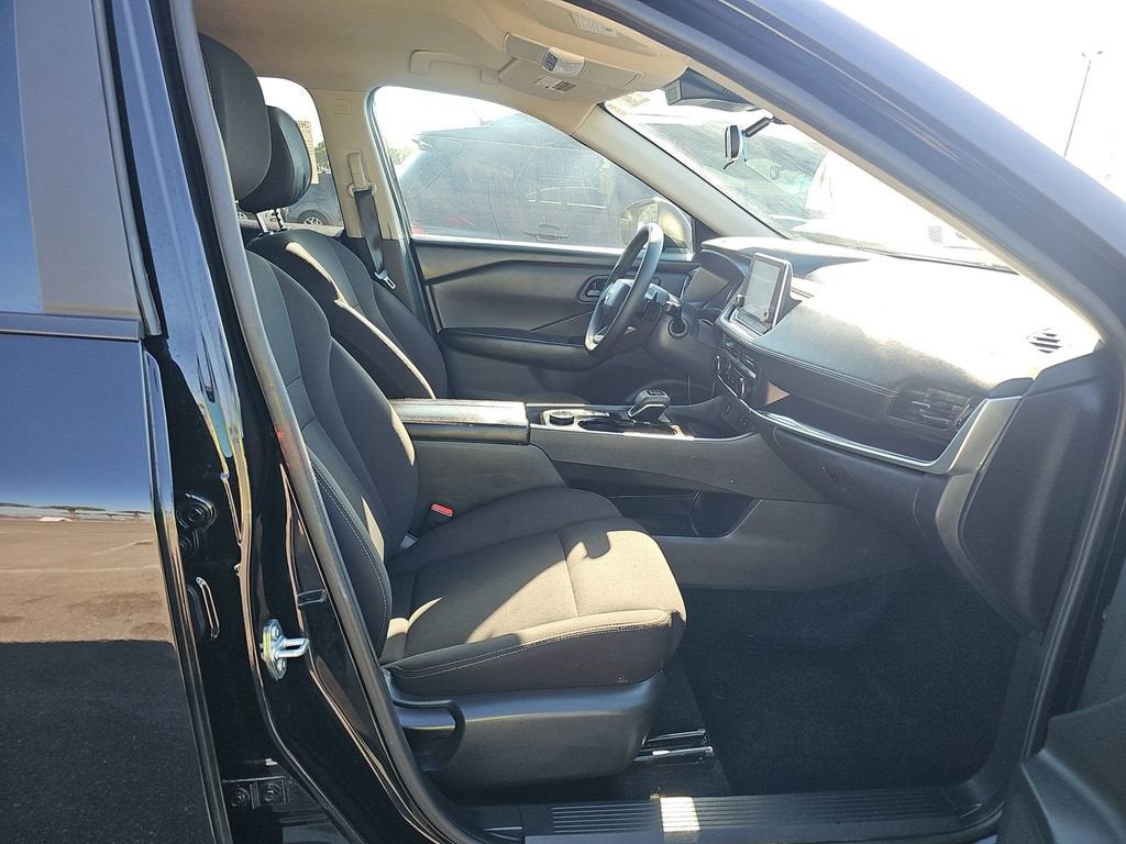 2025 Nissan Rogue S Intelligent AWD