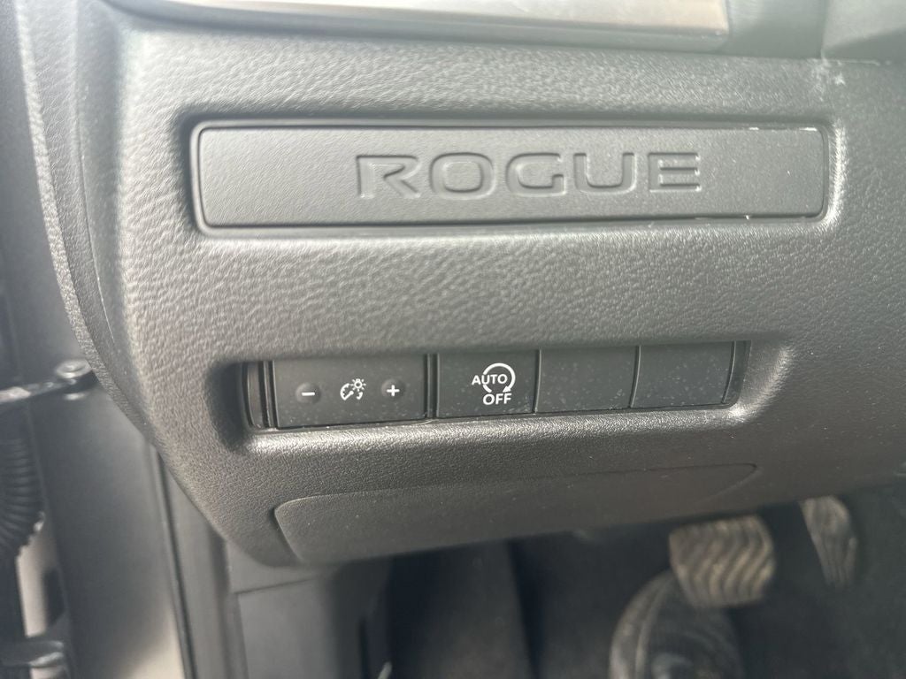2025 Nissan Rogue S