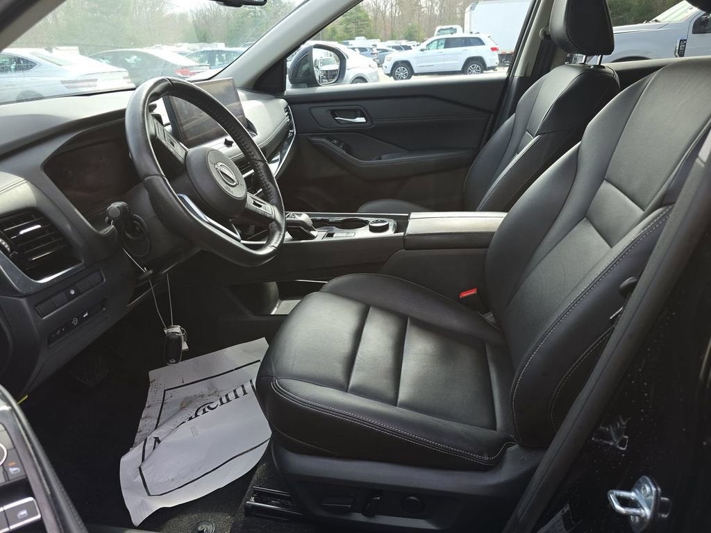 2024 Nissan Rogue SL