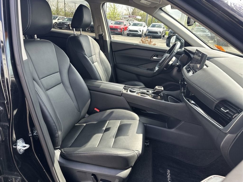 2024 Nissan Rogue SL