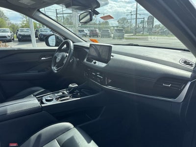 2024 Nissan Rogue SL