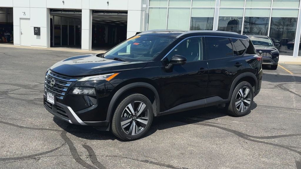 2024 Nissan Rogue SL