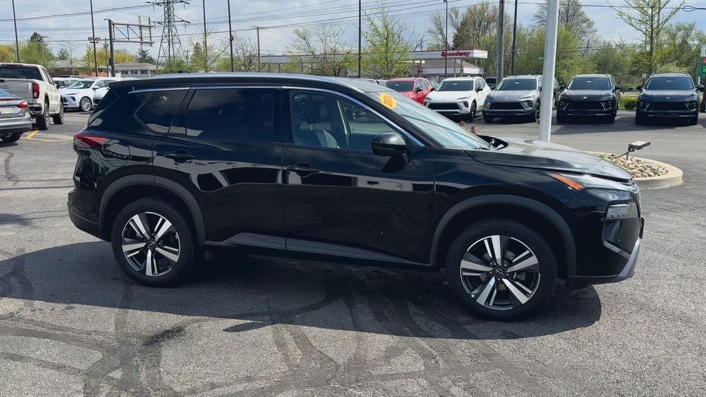 2024 Nissan Rogue SL