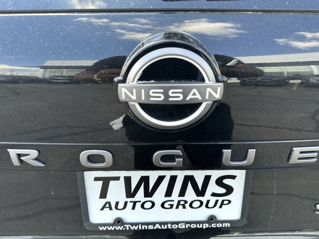 2024 Nissan Rogue SL