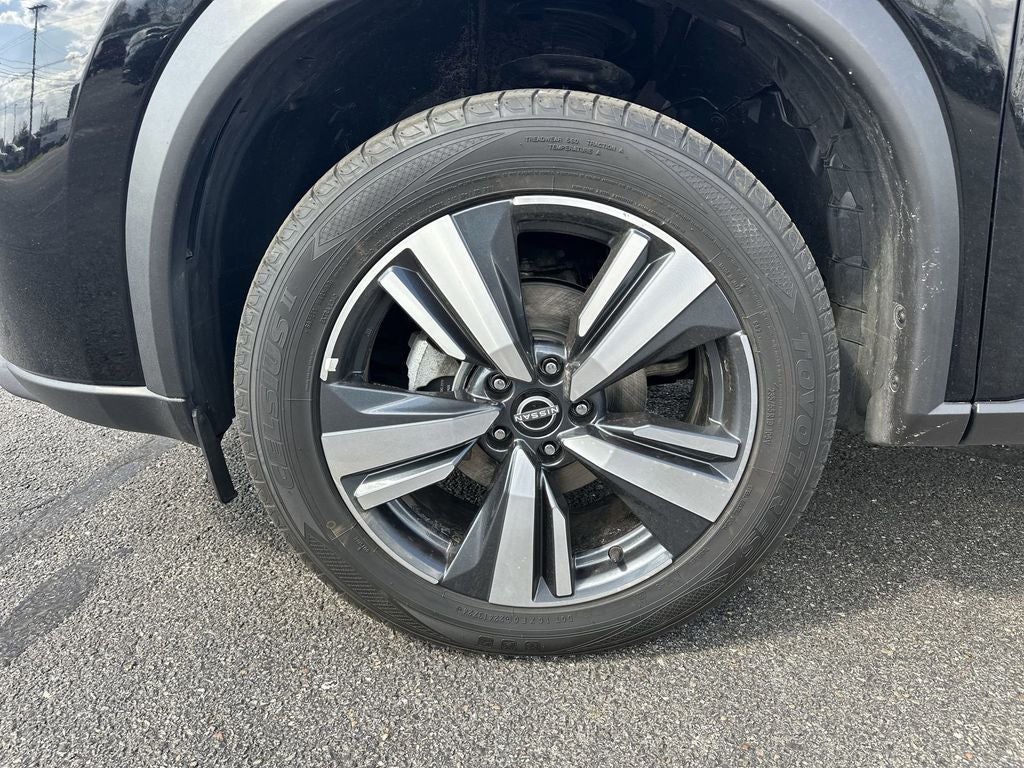 2024 Nissan Rogue SL