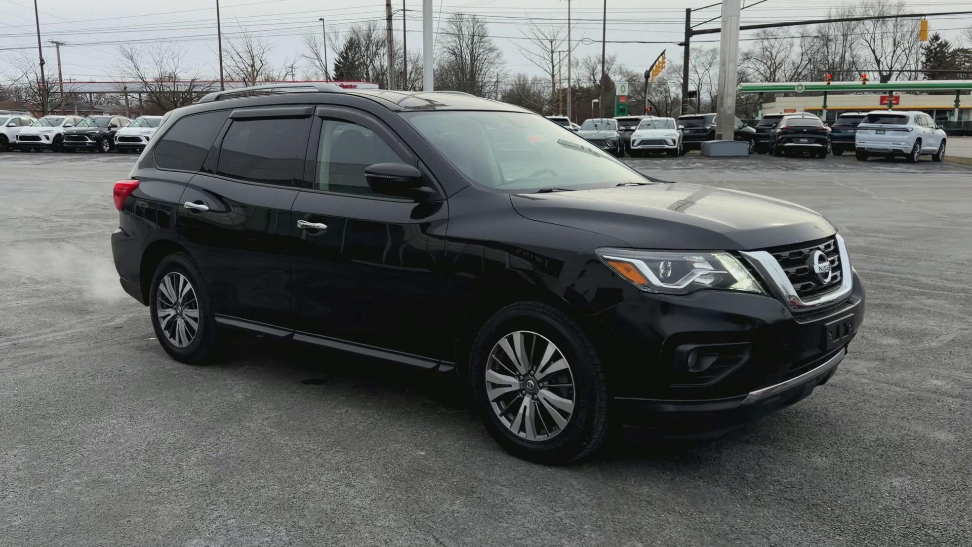 2018 Nissan Pathfinder SV