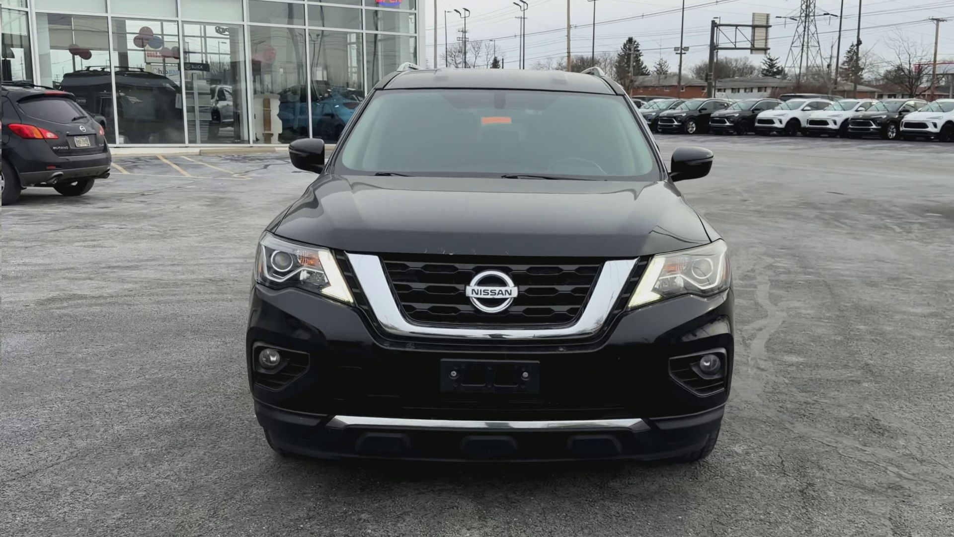 2018 Nissan Pathfinder SV