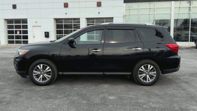 2018 Nissan Pathfinder SV