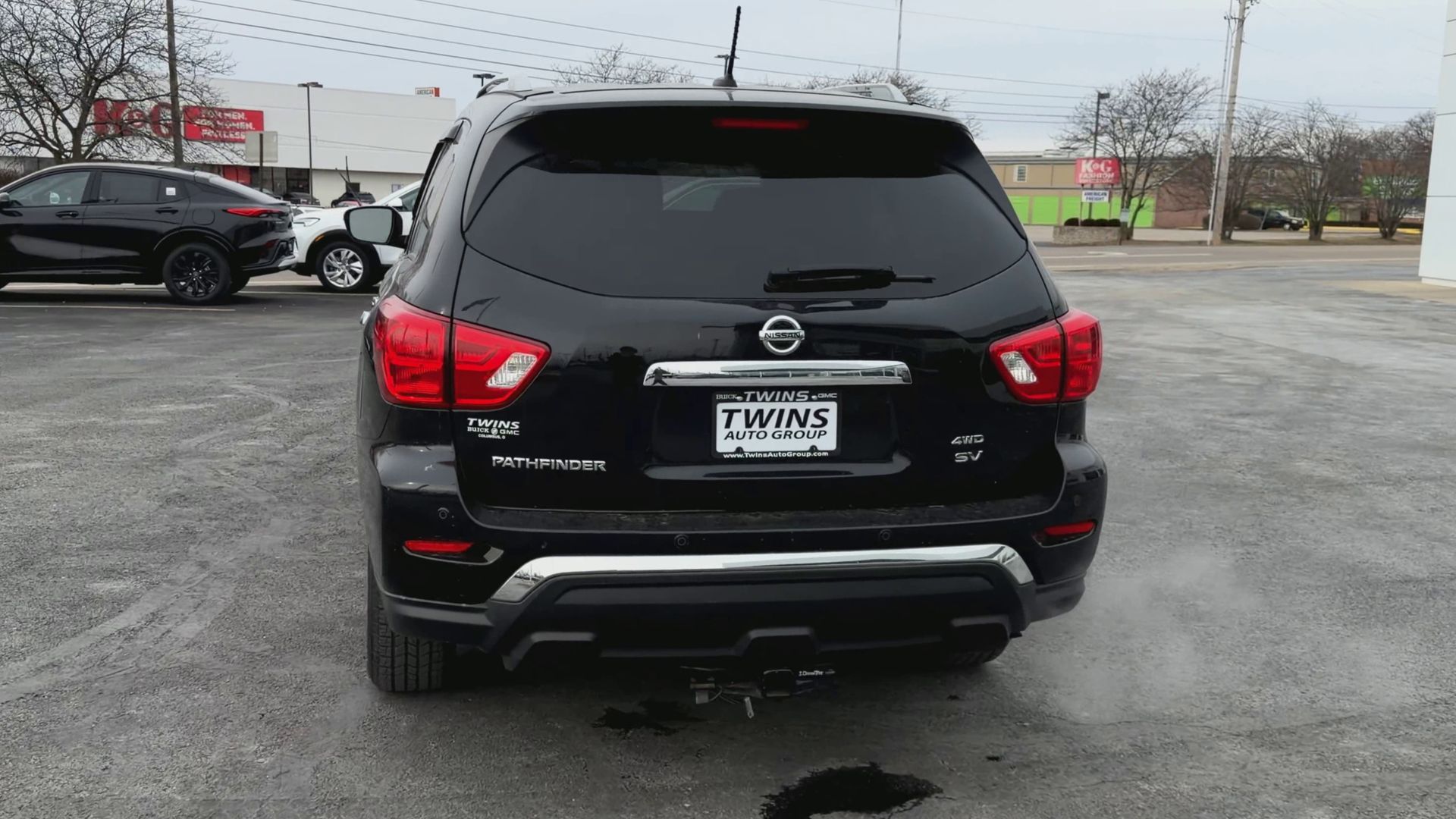 2018 Nissan Pathfinder SV