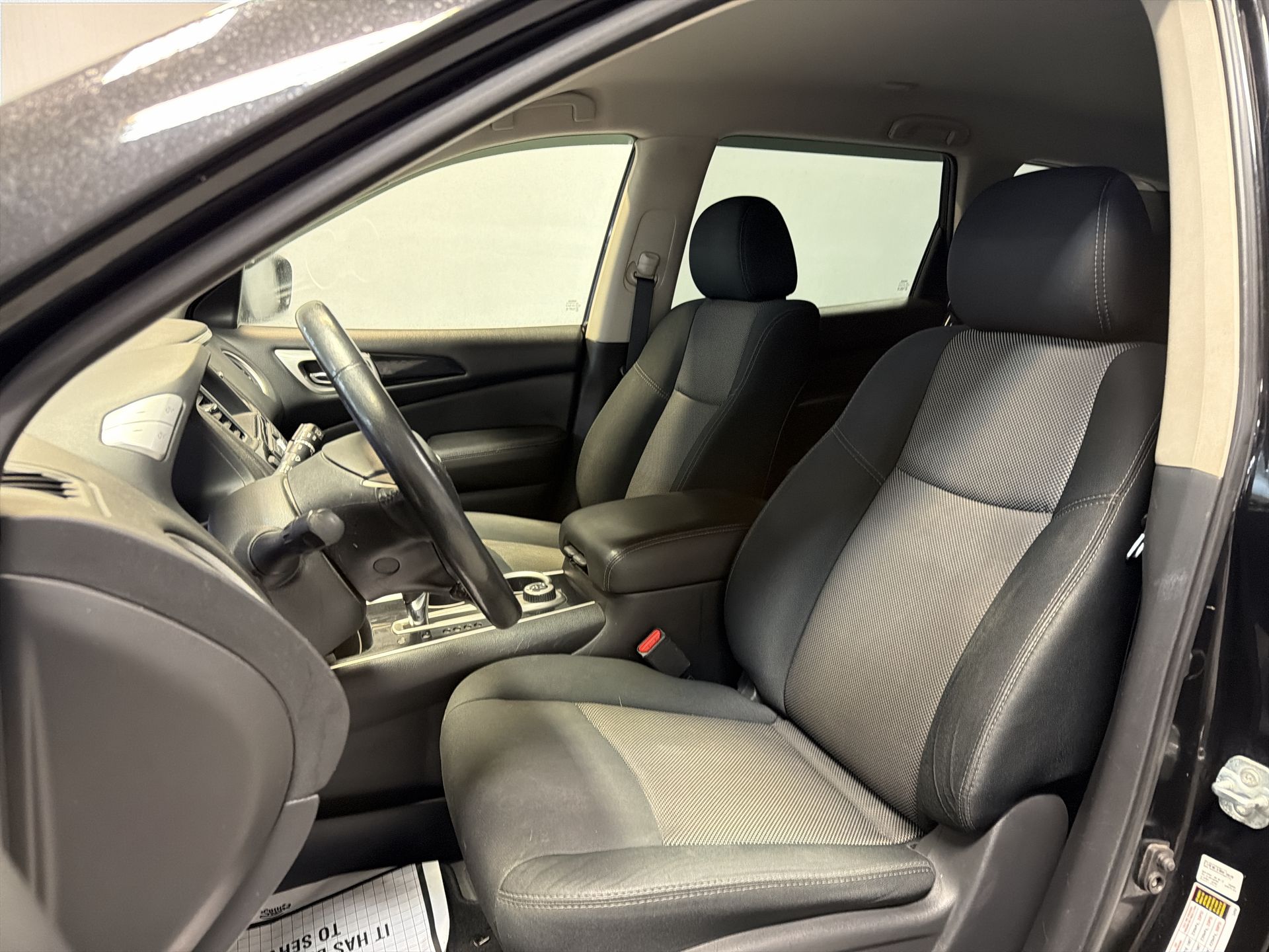 2018 Nissan Pathfinder SV