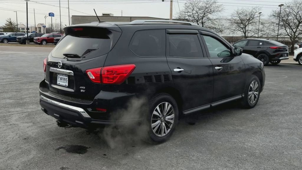 2018 Nissan Pathfinder SV