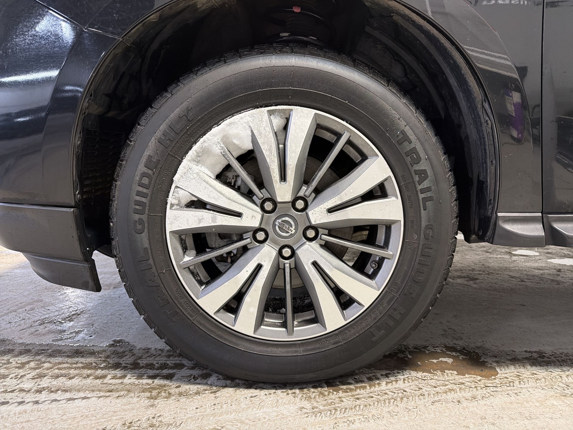 2018 Nissan Pathfinder SV