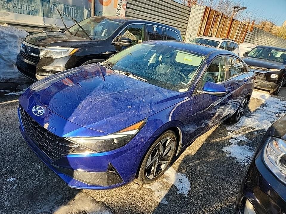 2022 Hyundai Elantra Limited