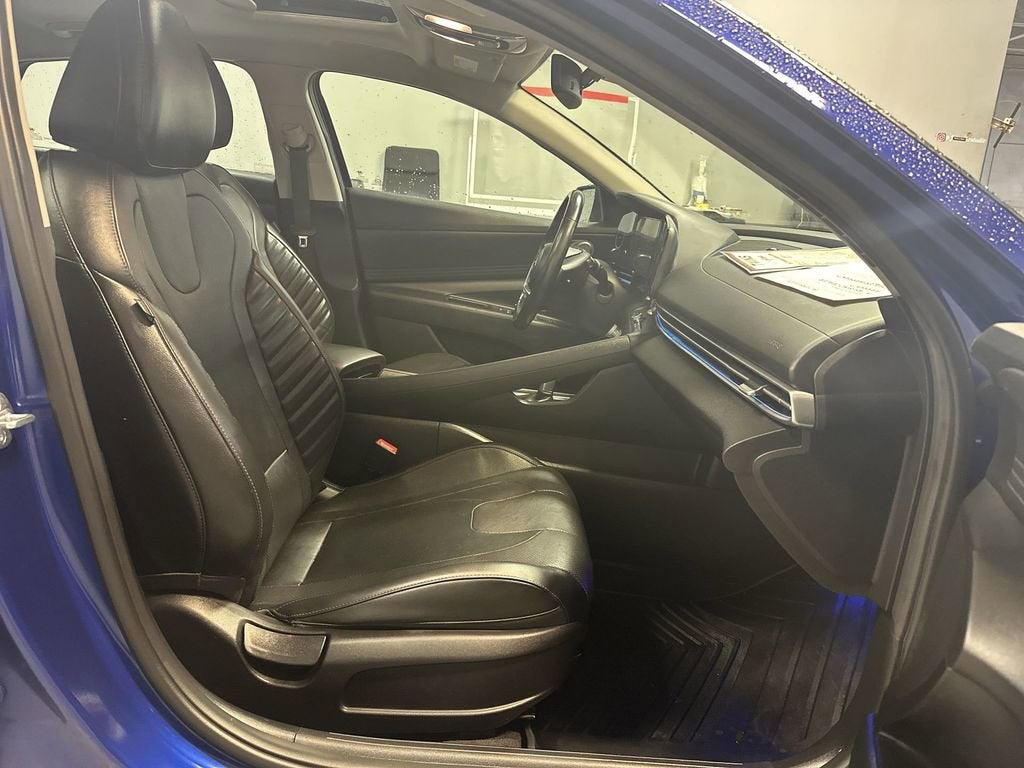 2022 Hyundai Elantra Limited