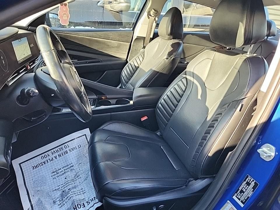 2022 Hyundai Elantra Limited