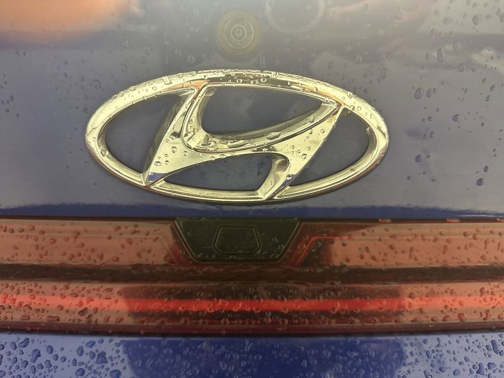 2022 Hyundai Elantra Limited