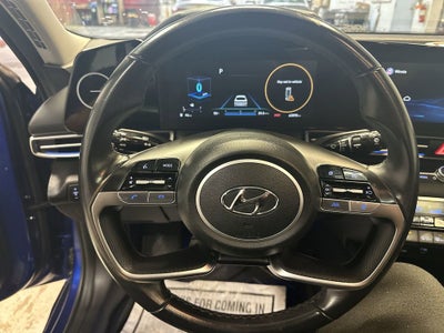 2022 Hyundai Elantra Limited