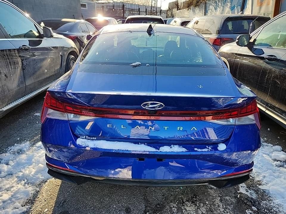 2022 Hyundai Elantra Limited