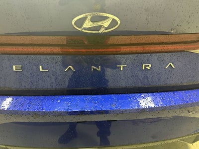 2022 Hyundai Elantra Limited