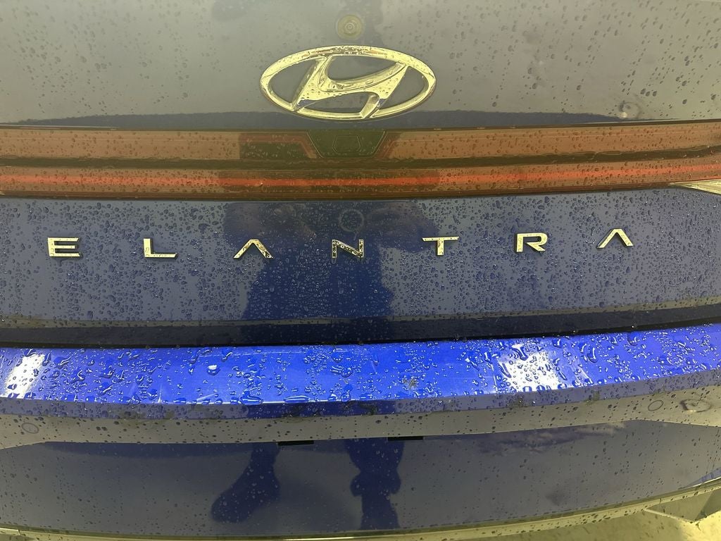 2022 Hyundai Elantra Limited