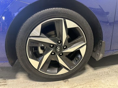 2022 Hyundai Elantra Limited