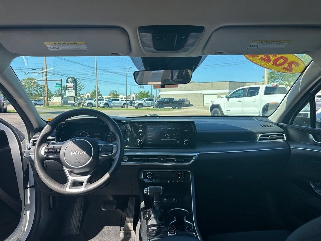 2023 Kia K5 LXS