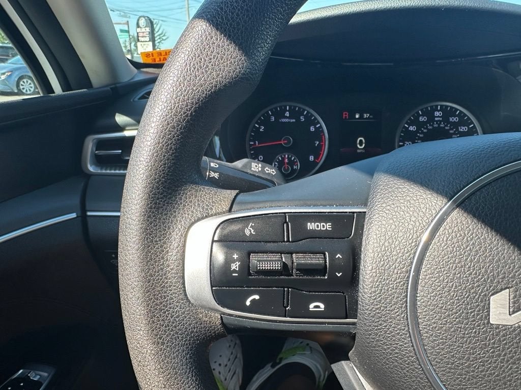 2023 Kia K5 LXS