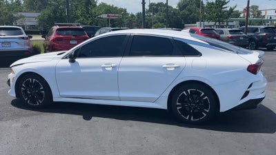 2022 Kia K5 GT-Line