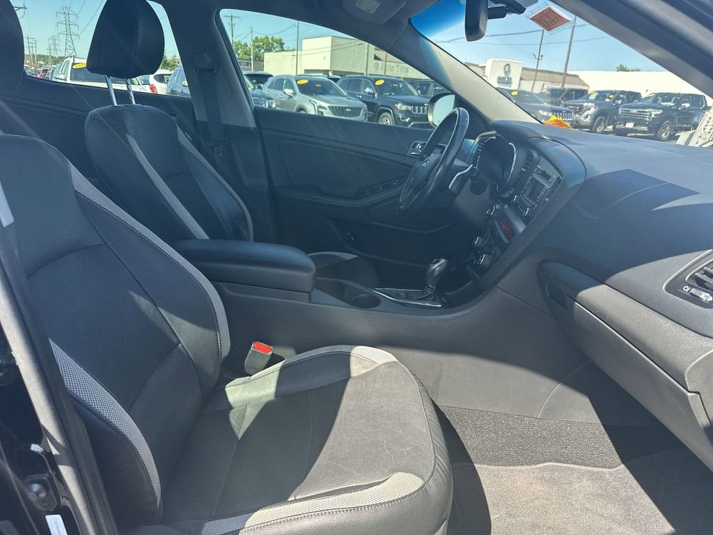 2012 Kia Optima SX