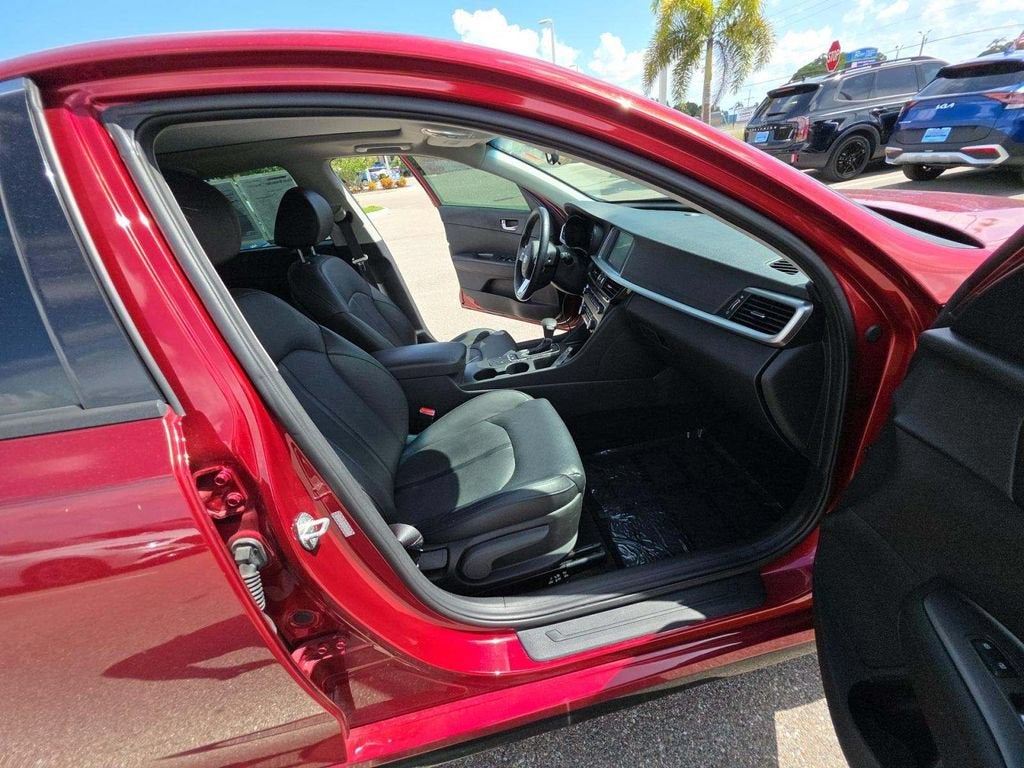 2020 Kia Optima SE