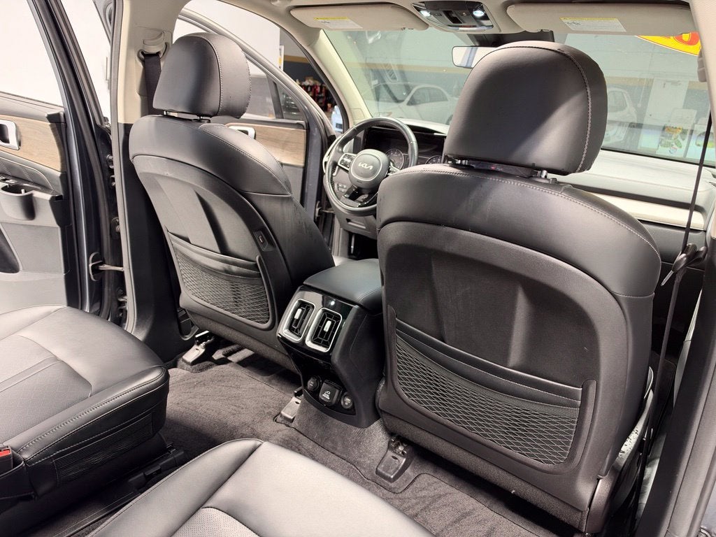 2022 Kia Sorento X-Line EX