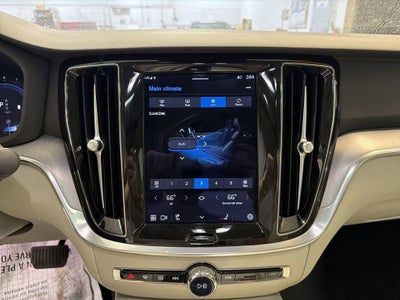 2023 Volvo S60 Core Dark Theme